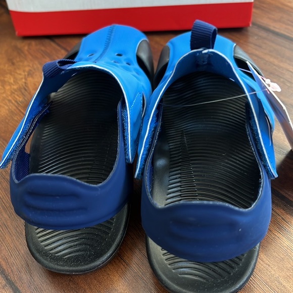 NIB/NWT Nike Sunray Protect 2 Signal Blur/White-Blue - Picture 8 of 10